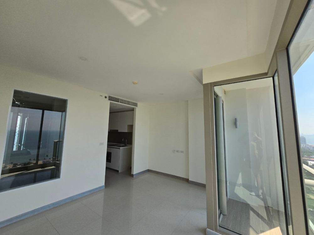 For SaleCondoPattaya, Bangsaen, Chonburi : Condo for sale: The Riviera Jomtien, room size 26.49 sq m.