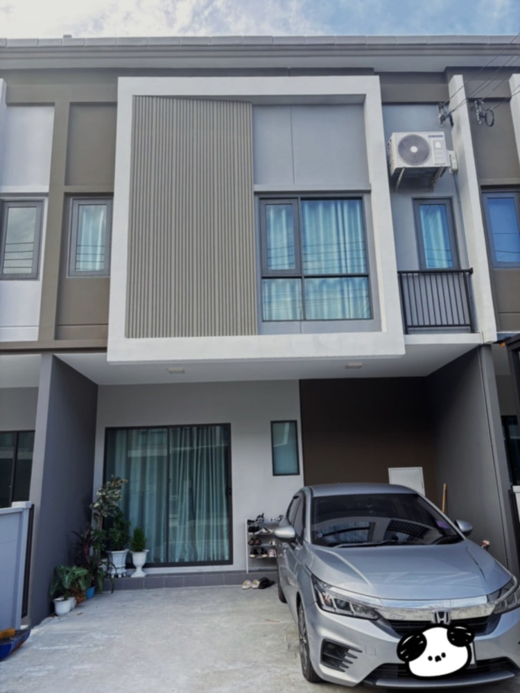 For RentHousePathum Thani,Rangsit, Thammasat : #Townhouse for rent, 2 floors, Grand Pleno Phahonyothin-Vibhavadi, from AP Rangsit-Phahonyothin, has 3 bedrooms, 3 bathrooms, parking for 2 cars, rent 16,000 baht/month