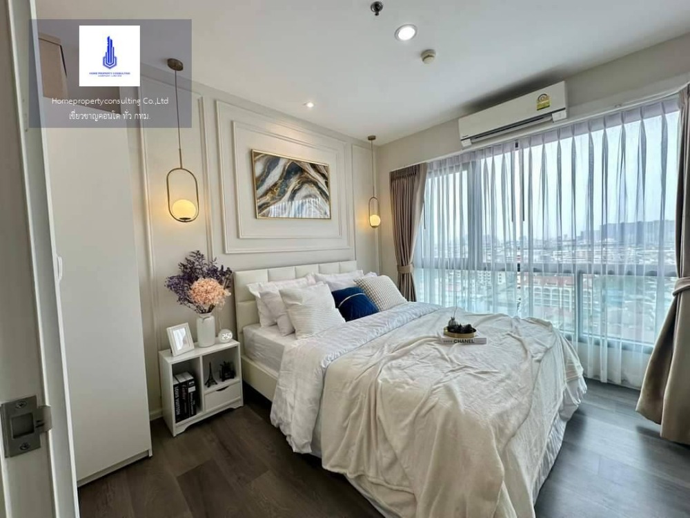 For RentCondoOnnut, Udomsuk : The Room Sukhumvit 64 For rent, 42 sqm, 2fl. 1-bedroom, located near BTS Punnawithi, fully furnished and ready to move in, with free shuttle service to BTS.

💰 Rental Prices: 
- 6 months: 25,000 THB/month  
- 12 months: 18,000 THB/month  
- 24  months: 15