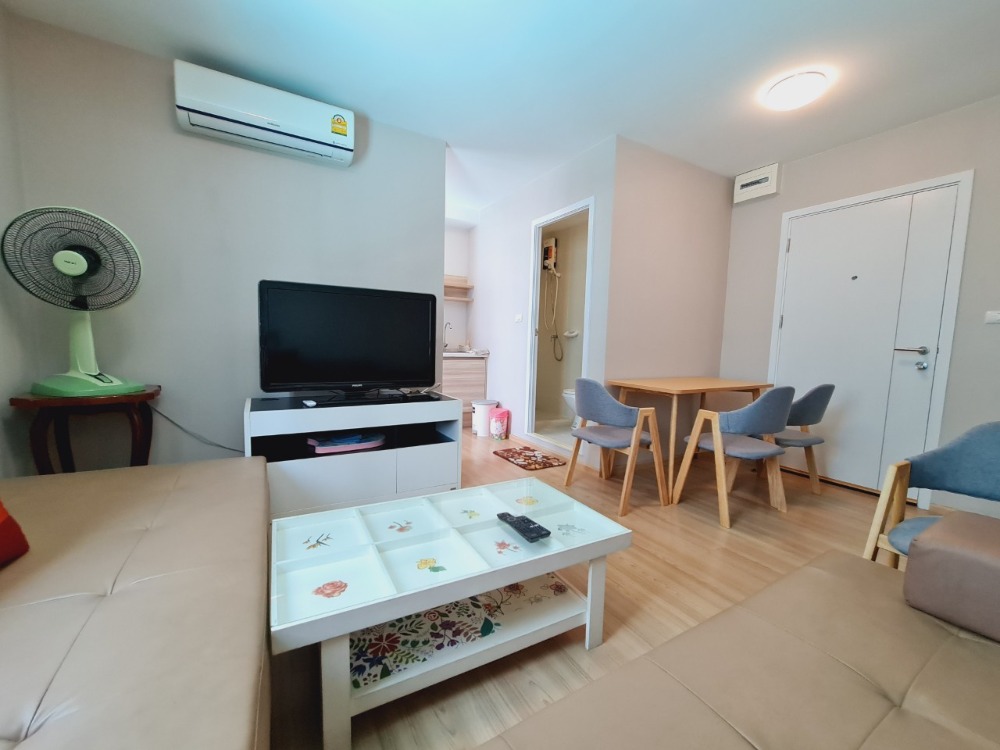 For RentCondoChaengwatana, Muangthong : For rent.. Ready to move in room, fully furnished, just bring your bags and move in. **Free parking for 1 car** **Free condo common fee, only 16,000.-/month!!