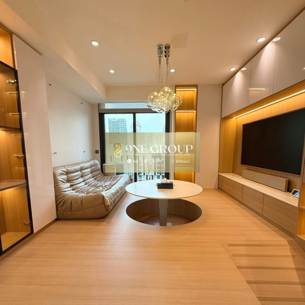 For RentCondoSukhumvit, Asoke, Thonglor : For Rent !! Pet-Friendly Condo on Sukhumvit 23, Luxurious and Ready to Move In.