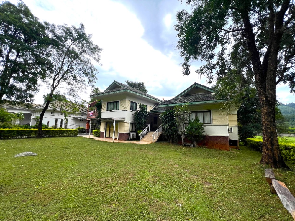 For SaleHouseSaraburi : Single house for sale with mountain view, natural atmosphere at the Sir James Country Club golf course project, Muak Lek, Saraburi