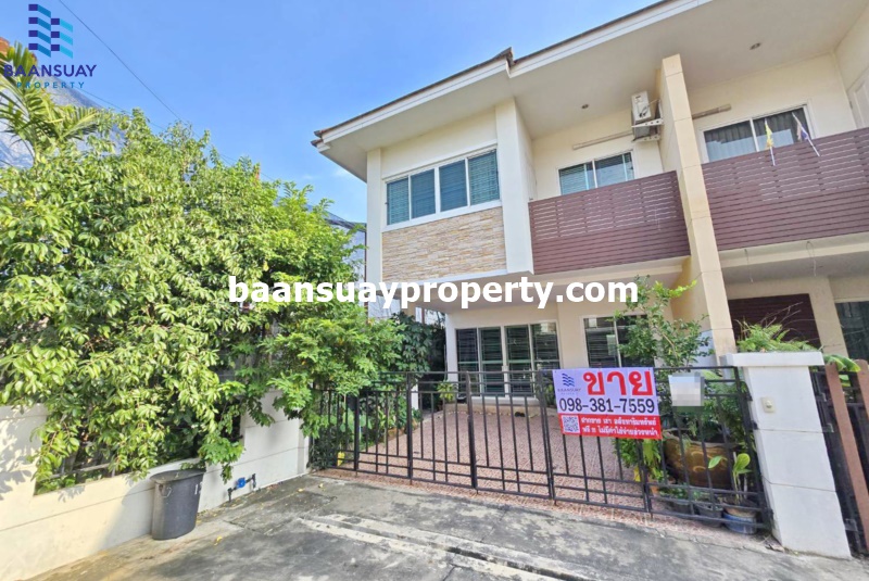 For SaleTownhousePathum Thani,Rangsit, Thammasat : For sale: 2-storey townhouse, corner unit, The Living Rangsit-Tiwanon Village, near Future Park Rangsit