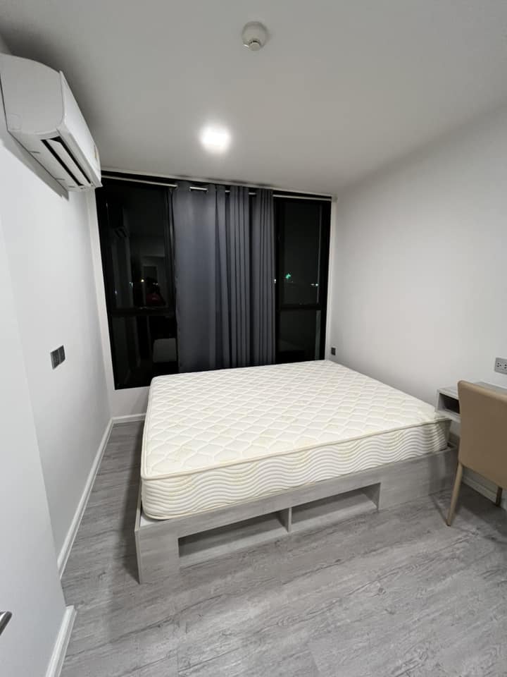 For RentCondoBangna, Bearing, Lasalle : Condo for rent Atmoz Tropicana Bangna, Building C, 5th floor, swimming pool view, new room, near MRT Sri Eiam