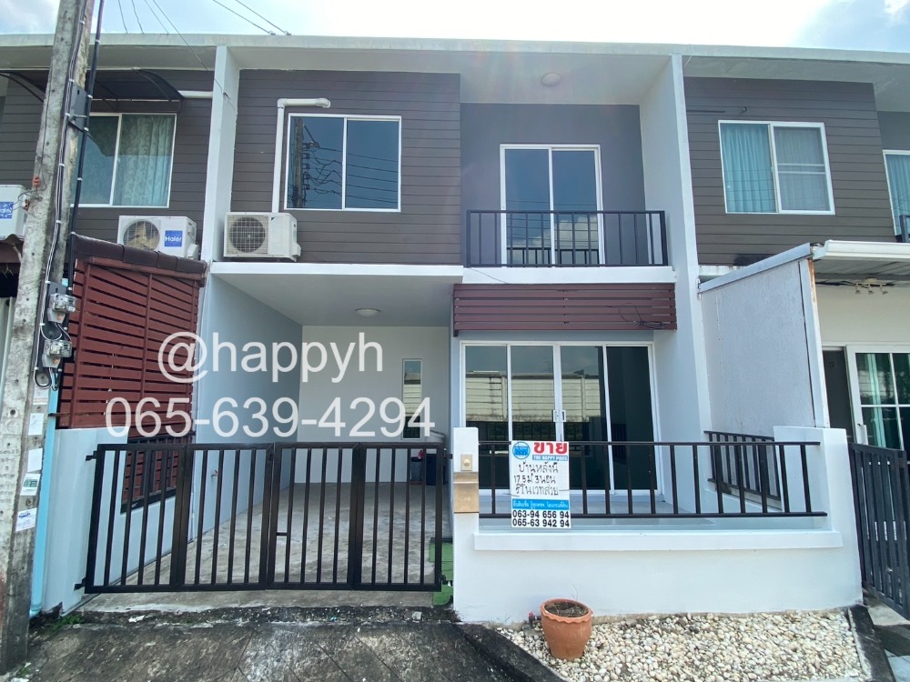 For SaleTownhomeSamut Prakan,Samrong : H1216 Townhouse for sale, 2 floors, The Color Leisure Bangna Km8 Phase5