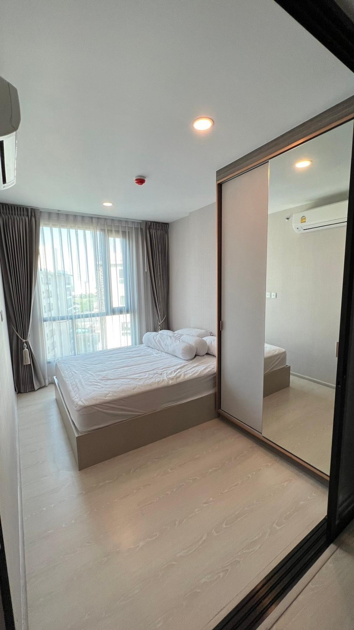 For RentCondoVipawadee, Don Mueang, Lak Si : For rent: Knightsbridge Phaholyothin-Interchange, ready to move in, good location, near BTS Wat Phra Sri station