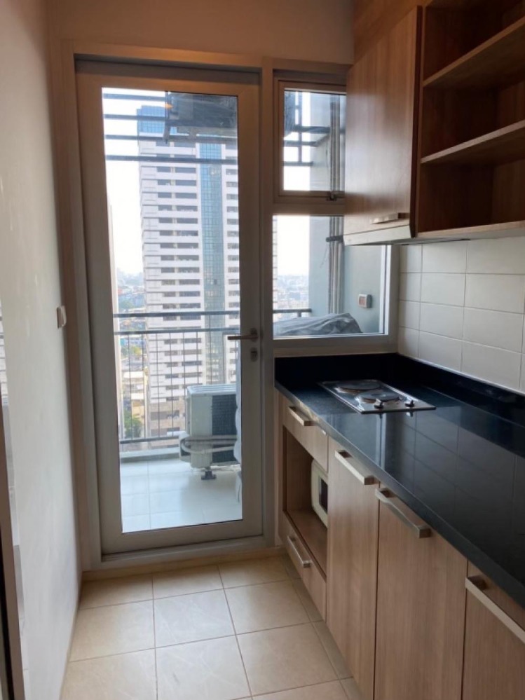 For SaleCondoWongwianyai, Charoennakor : For sale 1 bedroom 40 sq m. Hive Sathorn