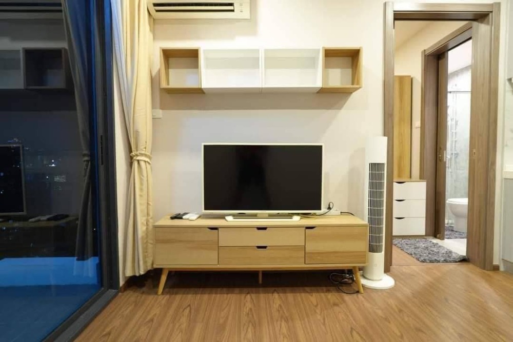 For RentCondoRatchadapisek, Huaikwang, Suttisan : 🔥FOR RENT>> Artisan Ratchada>> Floor 12A, Building A, Room size 28.20 sq.m., City view ✨Beautiful room, fully furnished, appliances included #LV-MO901