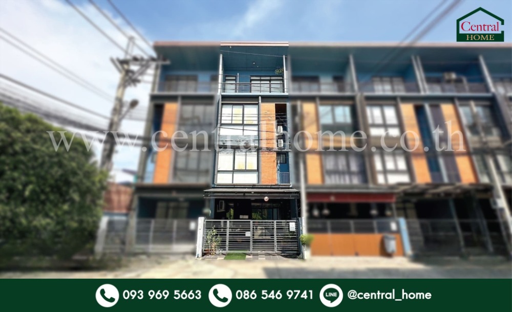 For SaleTownhouseChaengwatana, Muangthong : 3.5-storey townhouse, House 35, Chaeng Watthana, main road, front of house is not in line with anyone, cheap price