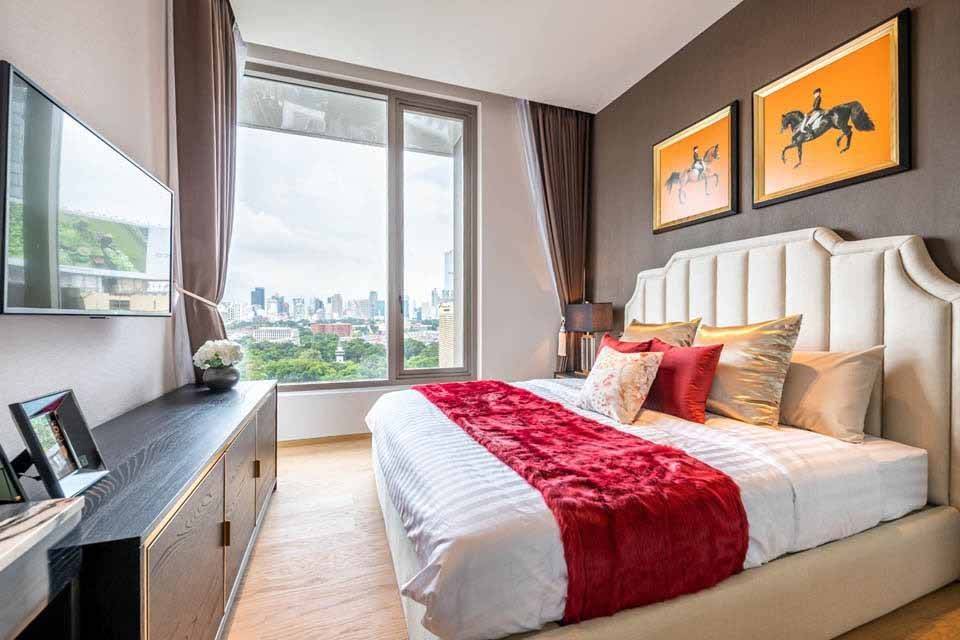 For RentCondoSilom, Saladaeng, Bangrak : ● Nice Decoration ● 10+ Floor 57.00 sq.m. | 1 Bedroom Fully Furnished | Condo near MRT Lumpini 2 mins, Silom Complex 3 mins, St. Joseph Convent School 4 mins