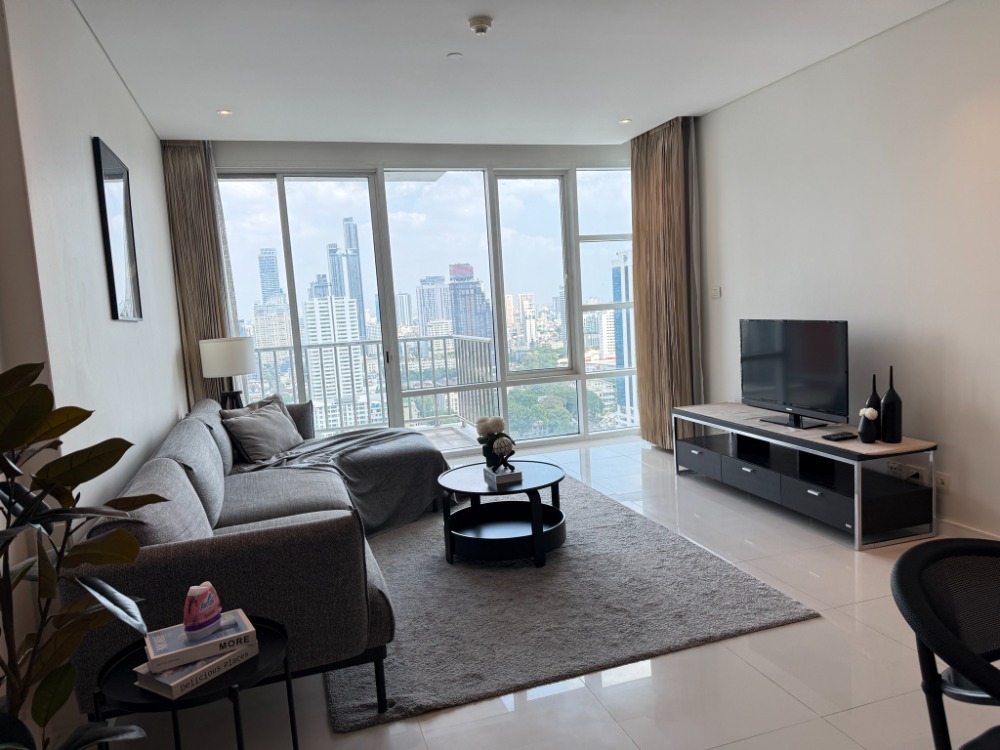 ให้เช่าคอนโดสุขุมวิท อโศก ทองหล่อ : 2 BEDROOM I Fullerton Sukhumvit at Thonglor