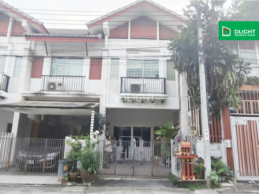 For SaleTownhouseKaset Nawamin,Ladplakao : Urgent sale! Beautiful townhome, Ariya At Home, Kaset-Nawamin, size 16 sq m., 2 bedrooms, 2 bathrooms, 1 parking space, only 2.25 million baht, good location, convenient transportation, complete facilities