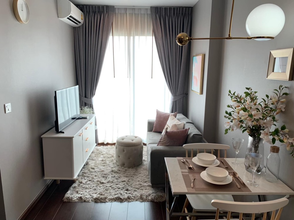 For RentCondoSukhumvit, Asoke, Thonglor : 🔴17,000฿🔴 𝗖 𝗘𝗸𝗸𝗮𝗺𝗮𝗶 ┃ C Ekkamai ✅ Near BTS Ekkamai, happy to serve 🙏 If interested, please contact 𝙇𝙄𝙉𝙀 (very quick response): 📱 Property code 6711-1401 📱: Line ID: @bbcondo88