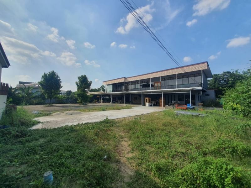 For SaleHousePathum Thani,Rangsit, Thammasat : House with land area of ​​1 rai, Soi Thepkuncharoen 20, Khlong Nueng Subdistrict, Khlong Luang District, Pathum Thani Province, price 19,000,000 baht