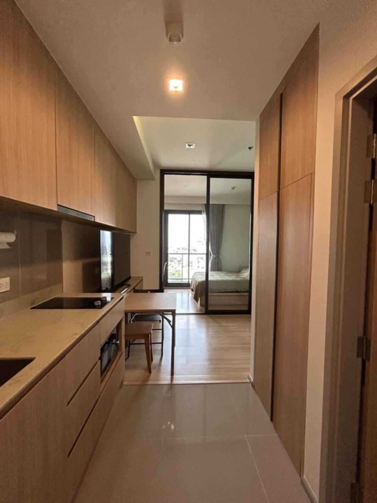 For RentCondoSapankwai,Jatujak : Condo for rent🔥M Jatujak🔥20th floor🔥30 sq m.🔥Fully furnished🔥Ready to move in🔥 R1311-6