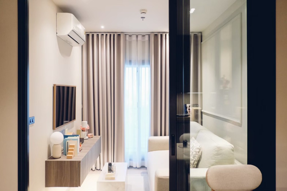 For SaleCondoRama9, Petchburi, RCA : 🔥 HOT 🔥 LIFE ASOKE HYPE 35.5 sq.m. Fully furnished, ready to move in, high floor, beautiful view **Owner sells directly**