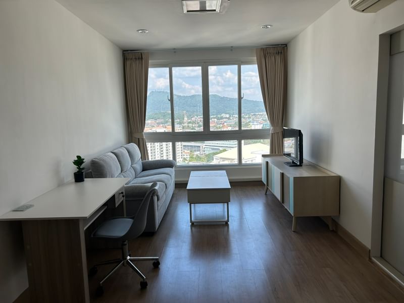 For RentCondoSriracha Laem Chabang Ban Bueng : Sriracha room for rent, fully furnished condo, ready to move in, Ladda Condo View