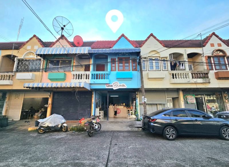 For RentTownhouseMin Buri, Romklao : For rent: 2-storey shophouse, near MRT Orange Line, Keha Ram, only 60 meters, Soi Ramkhamhaeng 168, size 2 bedrooms, 2 bathrooms, 14 square wah, Min Buri Subdistrict, Min Buri District, Bangkok