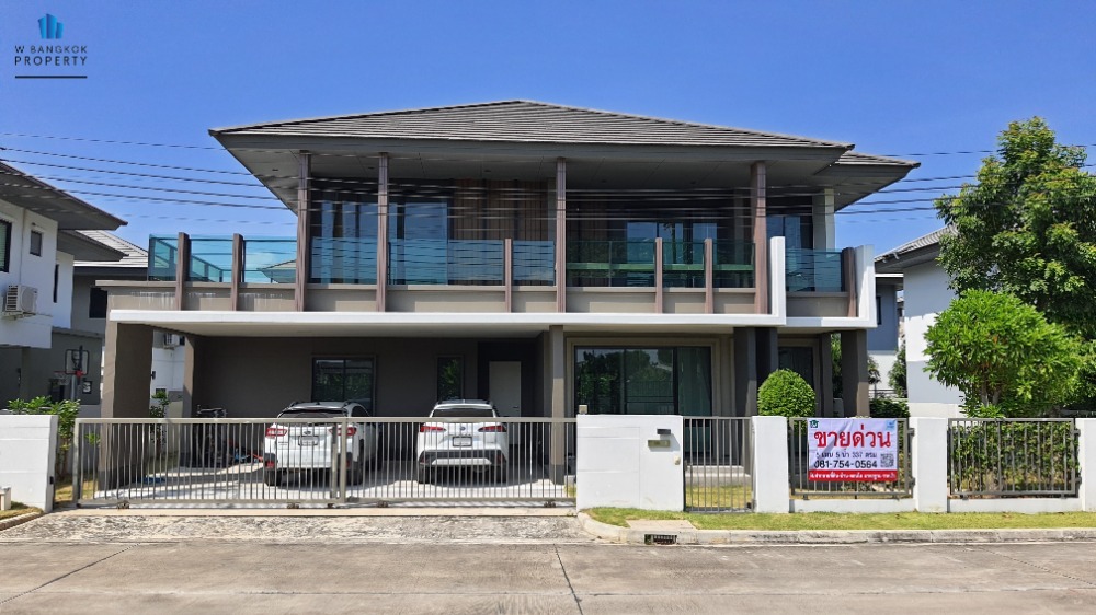 For SaleHouseBangna, Bearing, Lasalle : Single house for sale, Burasiri Bangna, Km. 26, River Side, largest house Type, 5 bedrooms, 5 bathrooms, 3 parking, 337 sq.m. on 96.7 sq.w. of land