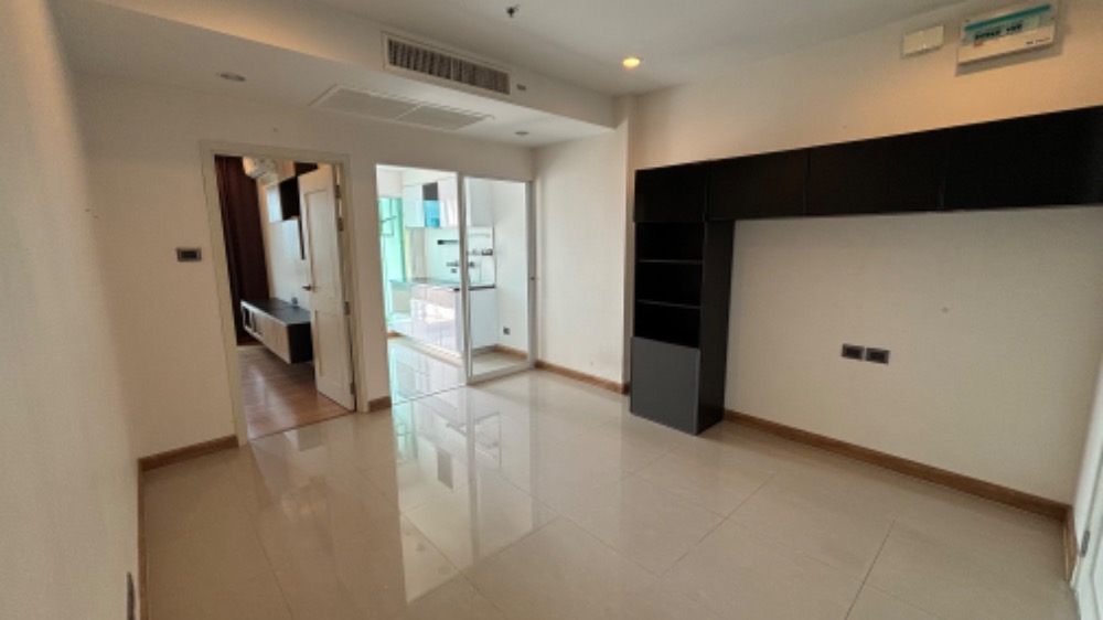 For SaleCondoRama9, Petchburi, RCA : Urgent Supalai Wellington 2 for sale. Unfurnished. Near Ratchada Rama9