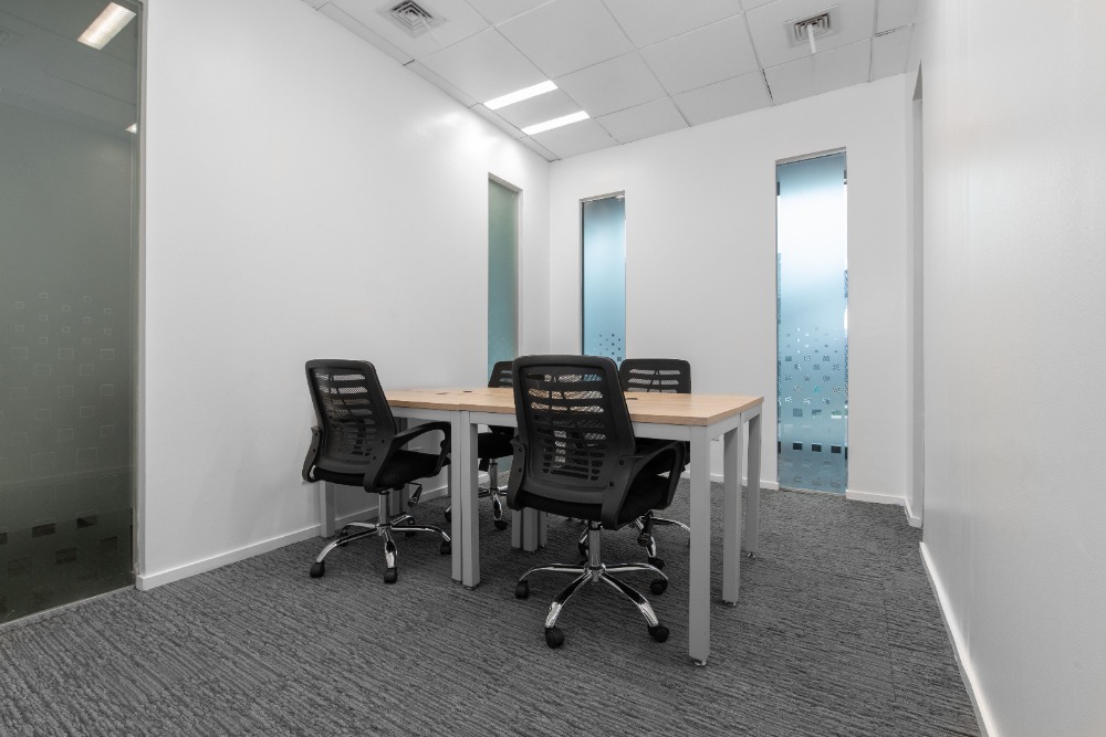 For RentOfficeWitthayu, Chidlom, Langsuan, Ploenchit : Professional office space in Regus M Thai Tower - All Seasons Place on fully flexible terms