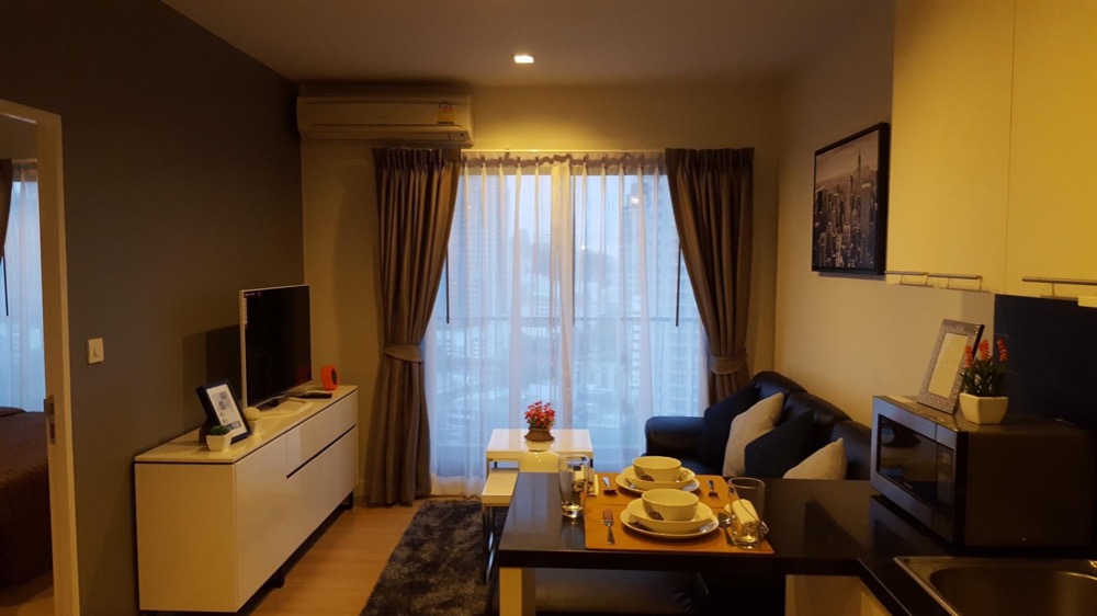 ขายคอนโดสาทร นราธิวาส : For Sale: Condo, The Seed Mingle Sathorn-Suanplu, 1 Bedroom /1 Bathroom *Fully Furnished /High Floor & Ready to move in*