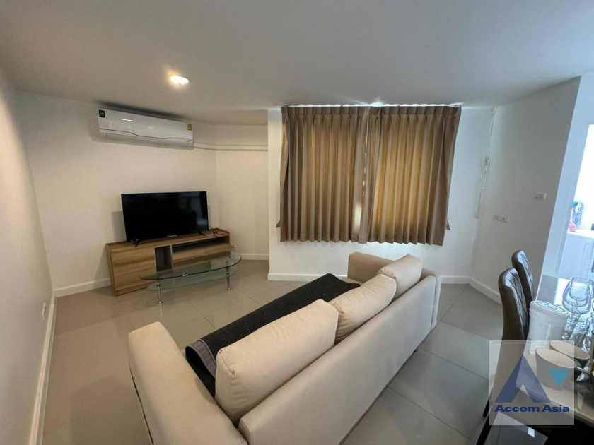 ขายคอนโดสุขุมวิท อโศก ทองหล่อ : AA36065 2 BR Condominium for Sale and Rent in Sukhumvit, Bangkok  D.S. Tower 2