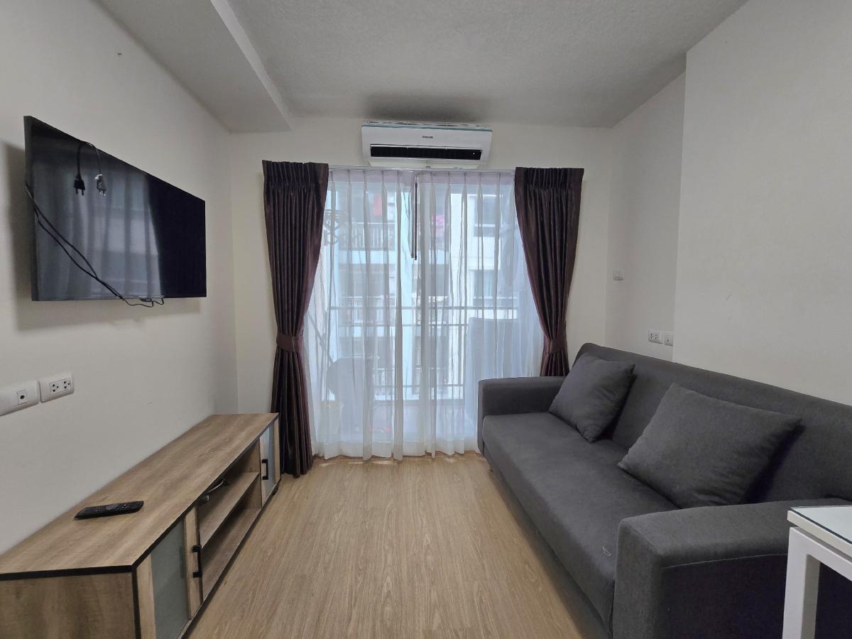 For RentCondoLadkrabang, Suwannaphum Airport : Corner room, Building A, fully furnished, washing machine included, ready to move in