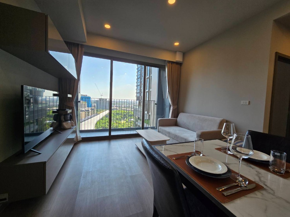 ให้เช่าคอนโดบางนา แบริ่ง ลาซาล : Rent 2 Bed Whizdom The Forestias Forest View