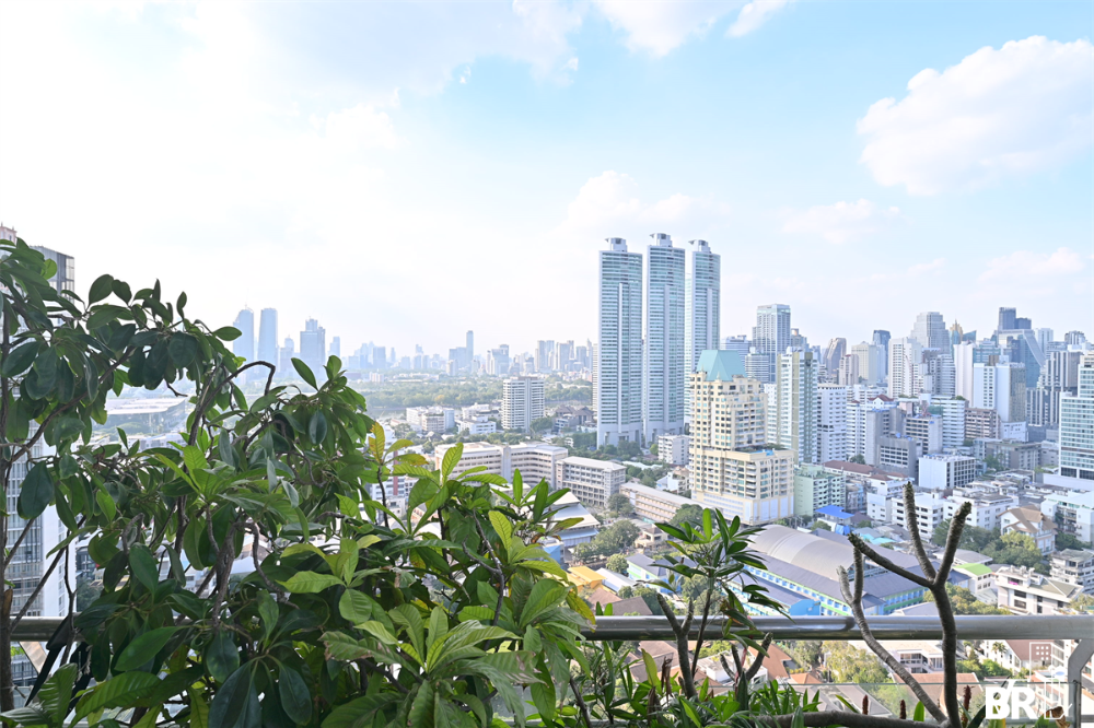 ขายคอนโดสุขุมวิท อโศก ทองหล่อ : For sell Le Raffine Sukhumvit 24, Size 374.04 sq.m, 4 bedrooms 4 bathrooms 0922450264 Uyz