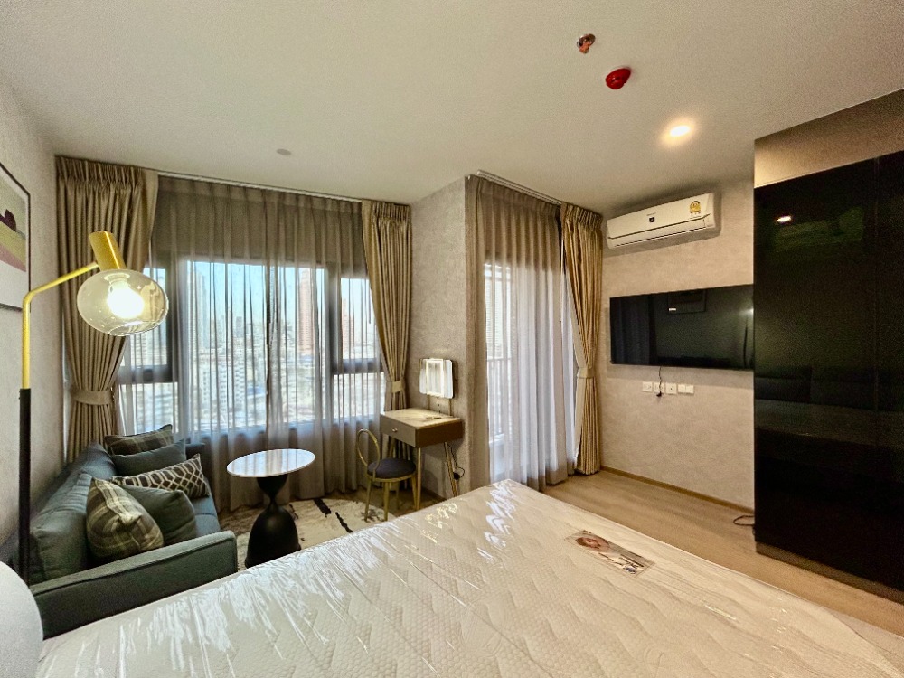 For RentCondoKhlongtoei, Kluaynamthai : 📌 Life Rama4 Asoke 🛌1 bedroom / 1 bathroom 🏢12th floor 🌐Size26.5