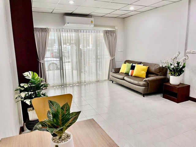 For RentTownhouseBangna, Bearing, Lasalle : RTJ1818 2-storey townhouse for rent, near Bangna Expressway and Yellow Line BTS, only 5 minutes, Soi Bangna-Trad 56 (Nation)