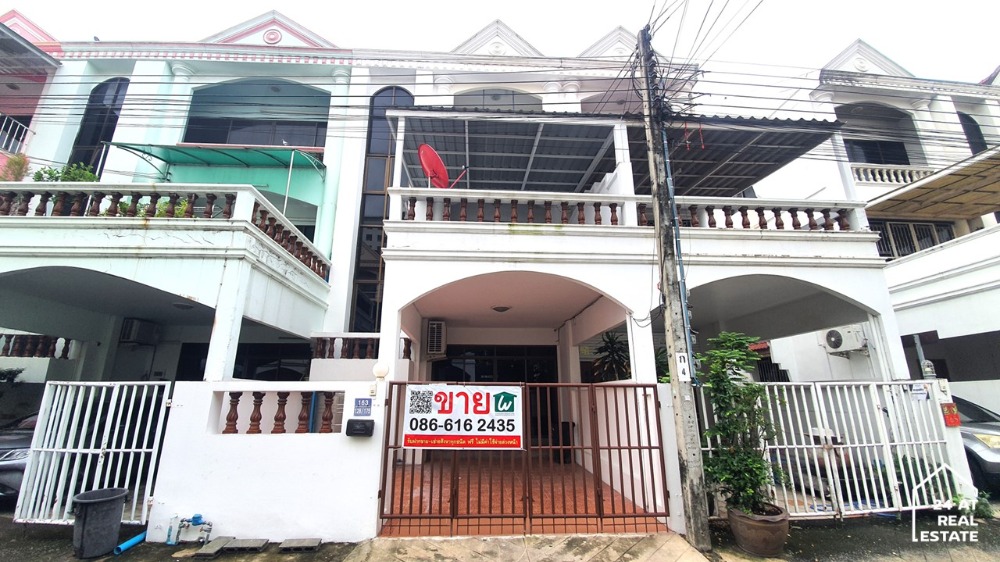 For SaleTownhouseRamkhamhaeng, Hua Mak : Very large townhome ramkhamheang 24 near abac ramkhamheang university