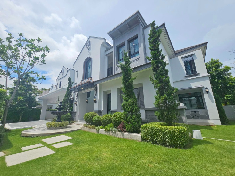 For RentHousePattanakan, Srinakarin : Available for rent the luxury house I NANTAWAN Rama 9