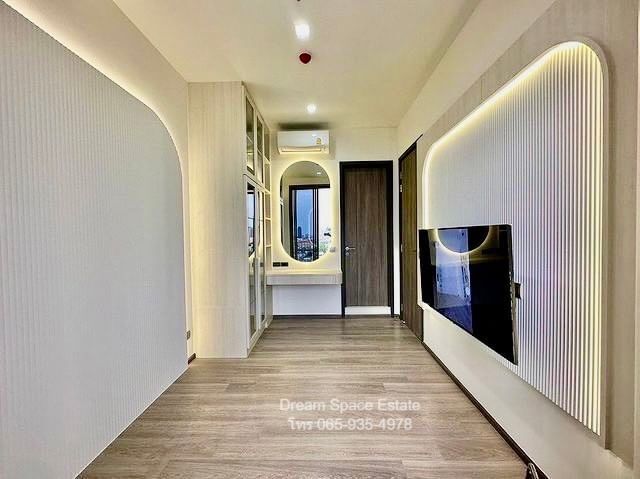 For SaleCondoSathorn, Narathiwat : 🎉 HOT DEAL! Selling a luxury condo ready to move in 🎉 ✨ Rythm Charoen Krung Pavilion ✨