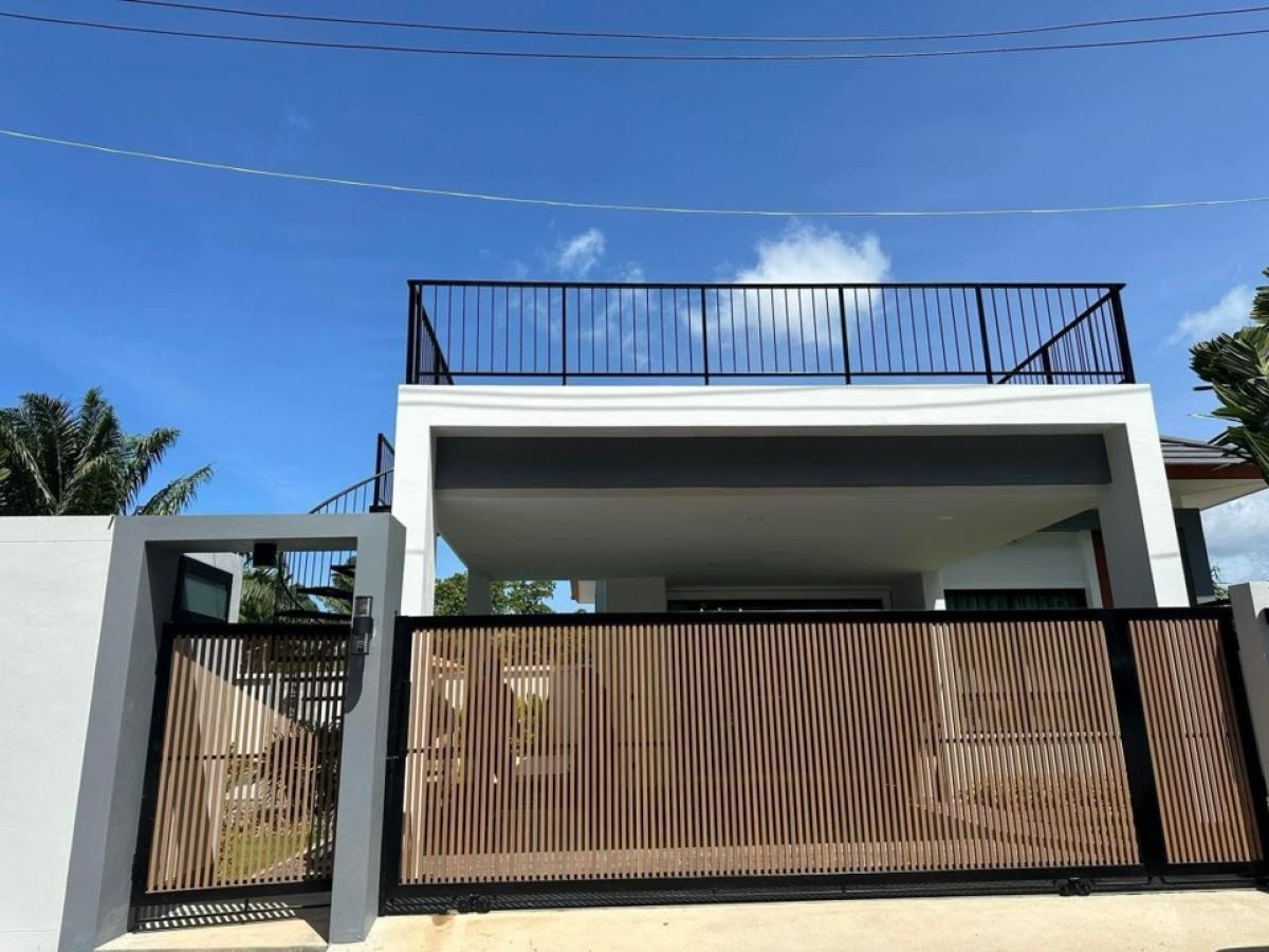 ขายบ้านกระบี่ : 🏡 Pool Villa for Sale ( Ao-nang Soi 3)💰 Price for sale 8.9 MB (includ furniture)🔻Location project:https://maps.app.goo.gl/YEU9rQXfNS8SBYP96• 2 bedrooms• 2 bathrooms• 2 parking spaces• Salt pool size 4x7 m.• Rooftop terrace with a beautiful view🔻 Land area