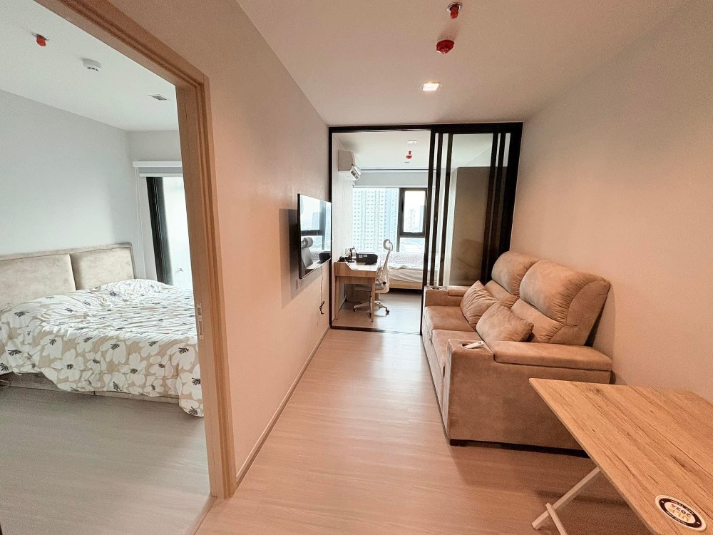 ให้เช่าคอนโดท่าพระ ตลาดพลู วุฒากาศ : Life Sathorn Sierra 1bedroom plus วิวสวย พร้อมอยู่