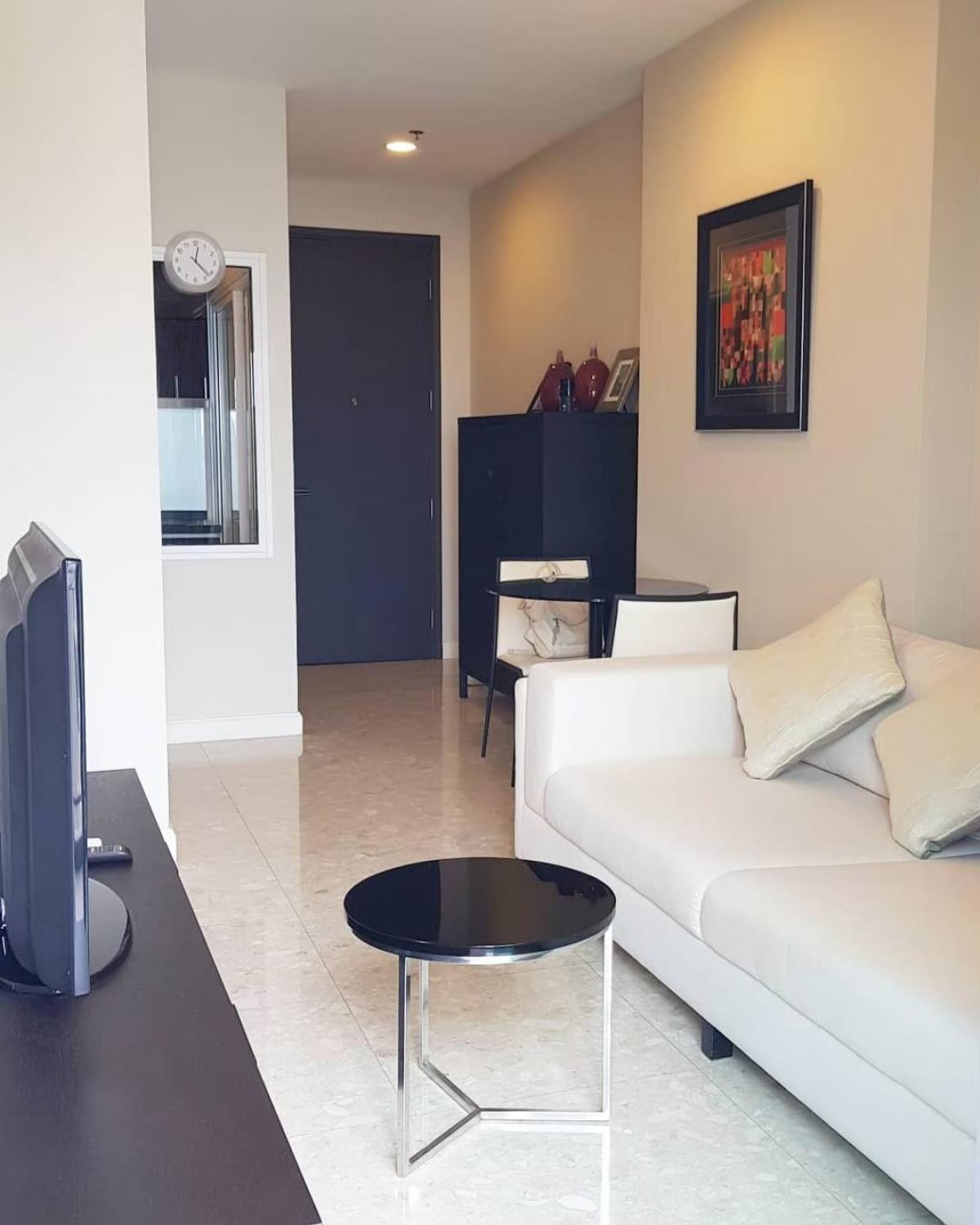 For SaleCondoSukhumvit, Asoke, Thonglor : For Sale: 1BR Condo at The Crest Sukhumvit 34 – Fully Furnished