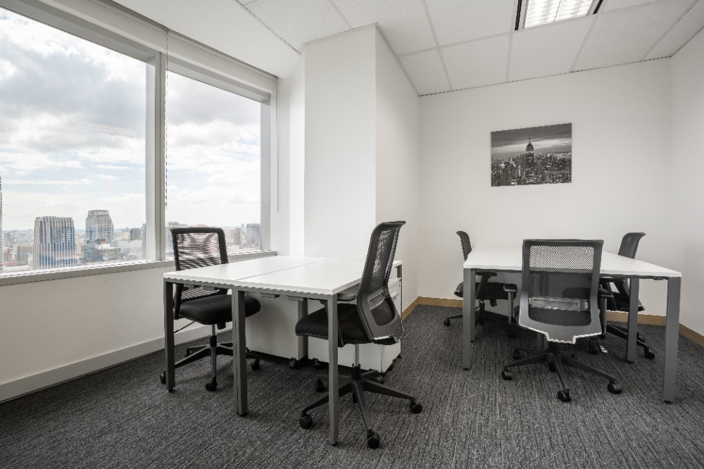 For RentOfficeWitthayu, Chidlom, Langsuan, Ploenchit : All-inclusive access to professional office space for 1 person in Regus CRC Tower - All Seasons Place