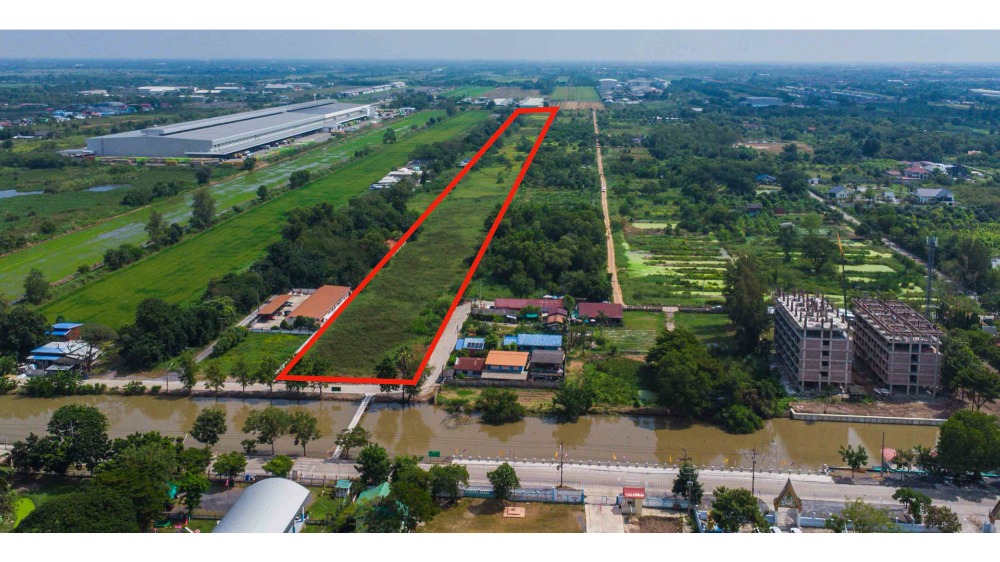 For SaleLandPathum Thani,Rangsit, Thammasat : Rare Item! The most suitable location for building a housing estate in Khlong Hok!! Selling 30 rai of land, on both sides of the road, next to Big C Thanyaburi distribution center, Khlong Hok, near Wat Wan Bun, near Rajamangala University of Technology Th