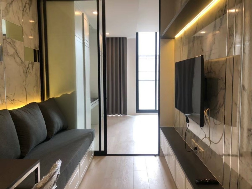 For SaleCondoWitthayu, Chidlom, Langsuan, Ploenchit : 🔥Project: Noble Ploenchit🔥 Near the BTS Ploenchit, high floor, good location, 1 bedroom, 44 sq m, only 10 million!