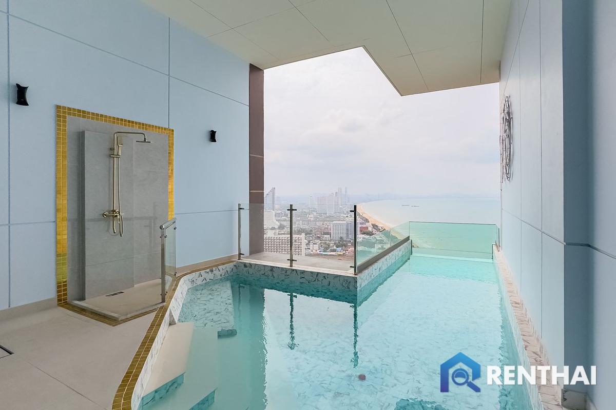 For SaleCondoPattaya, Bangsaen, Chonburi : Elegant 1bed Condo in Pattayas Copacabana with Luxurious Amenities for only 12.99M Baht