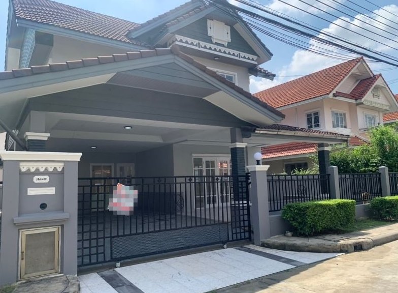 For SaleHouseMin Buri, Romklao : For sale: 2-storey detached house, area 65 sq m., 3 bedrooms, 1 dressing room, 3 bathrooms, Parkway Village, Chale 2, Soi Chale 45/3, Ramkhamhaeng Road 190/1, Minburi, near Nawamin Hospital 1,9, Sinphaet-Serirak Hospital, Thep Aksorn School