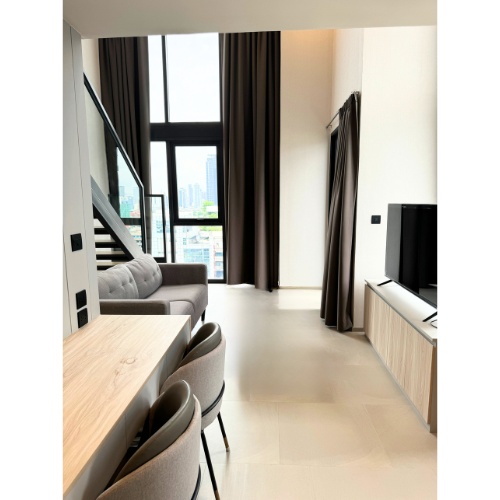 For RentCondoSiam Paragon ,Chulalongkorn,Samyan : Cooper Siam 🔥 Duplex room, spacious area, high ceiling, very new room, decorated for living, near BTS Sanam Ki La, fully furnished, ready to move in