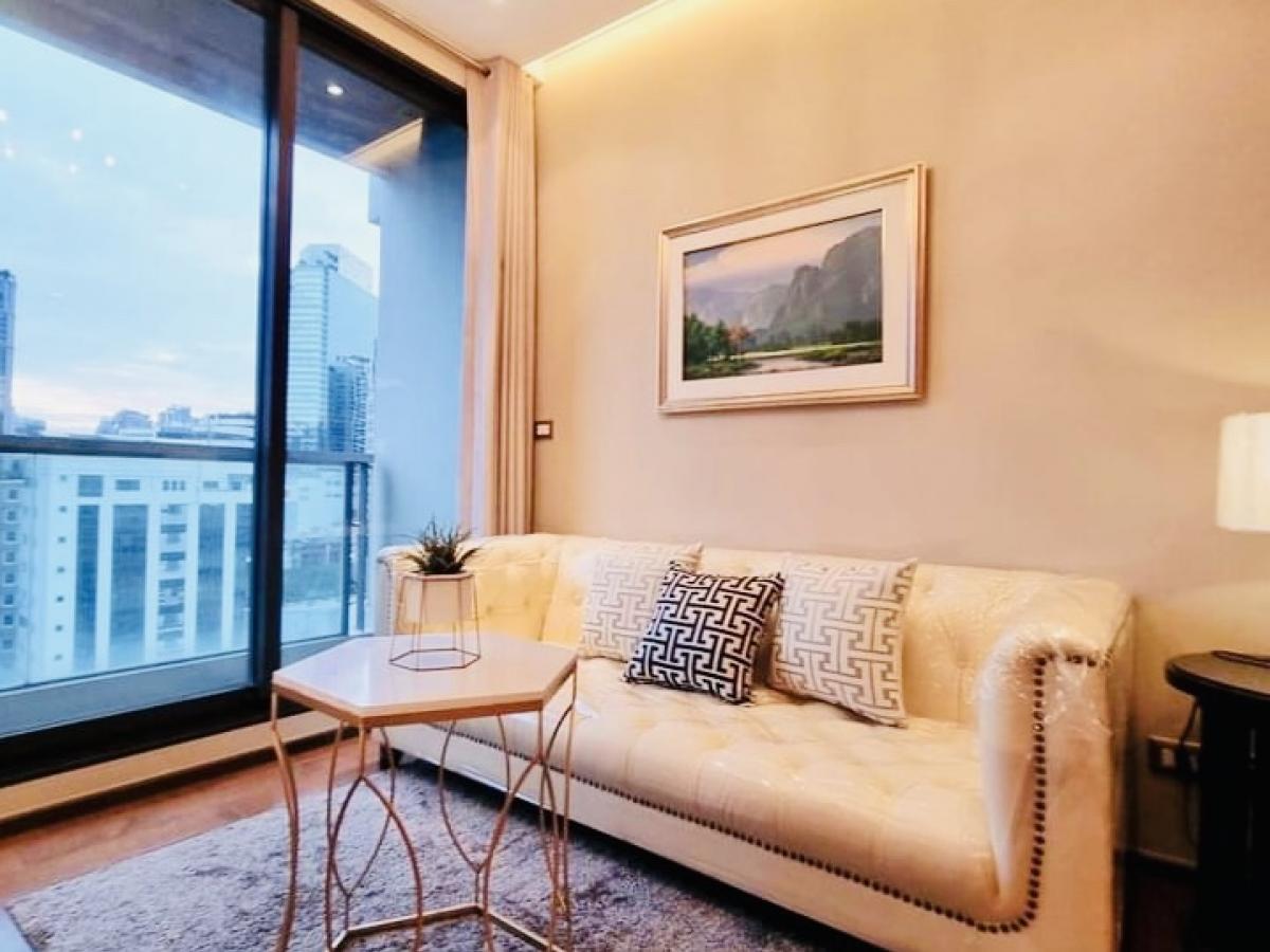 ให้เช่าคอนโดสุขุมวิท อโศก ทองหล่อ : “For Rent: The Address Sukhumvit 28 – Luxurious Condo Near BTS Phrom Phong with Stunning City Views”