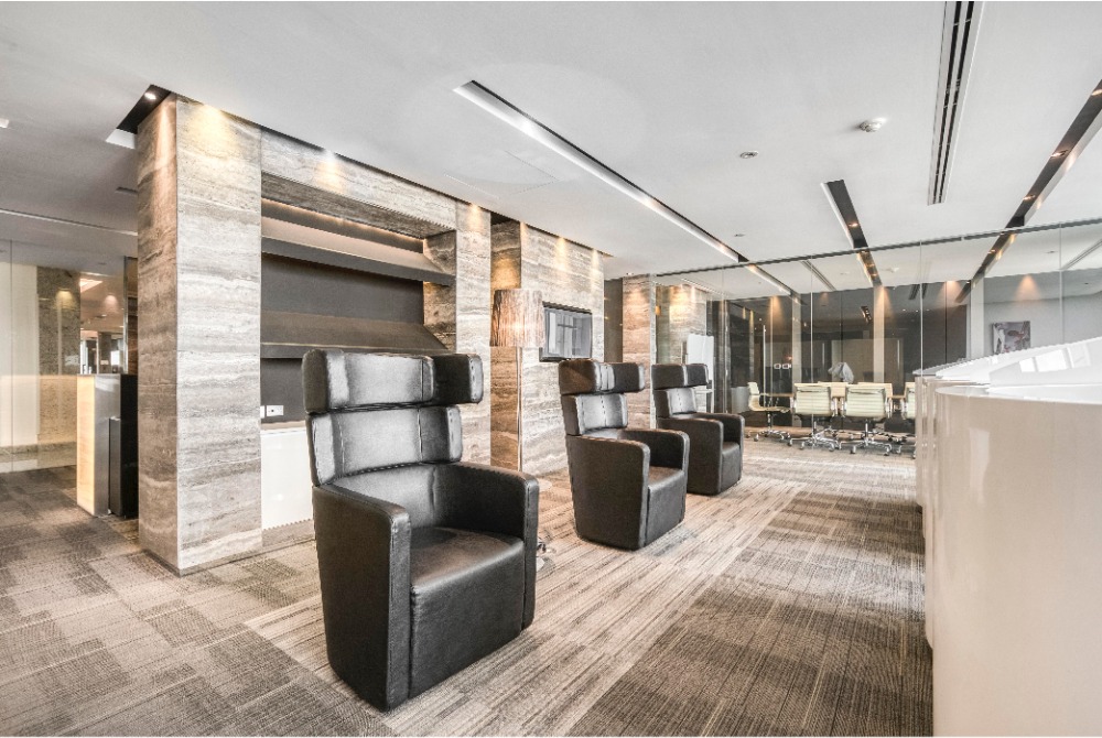 ให้เช่าสำนักงานคลองเตย กล้วยน้ำไท : All-inclusive access to coworking space in Regus Exchange Tower