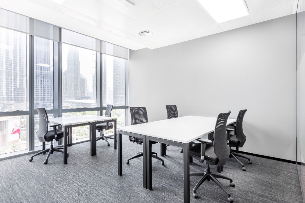 ให้เช่าสำนักงานคลองเตย กล้วยน้ำไท : Fully serviced private office space for you and your team in Regus Exchange Tower