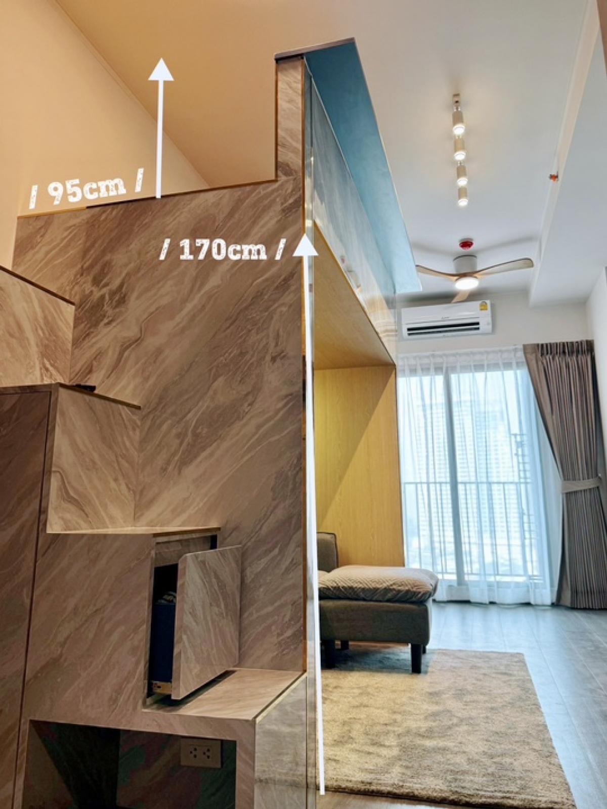 For RentCondoOnnut, Udomsuk : For rent, there is only one room in the entire project, Ideo Sukhumvit Rama 4, different with loft style decoration.