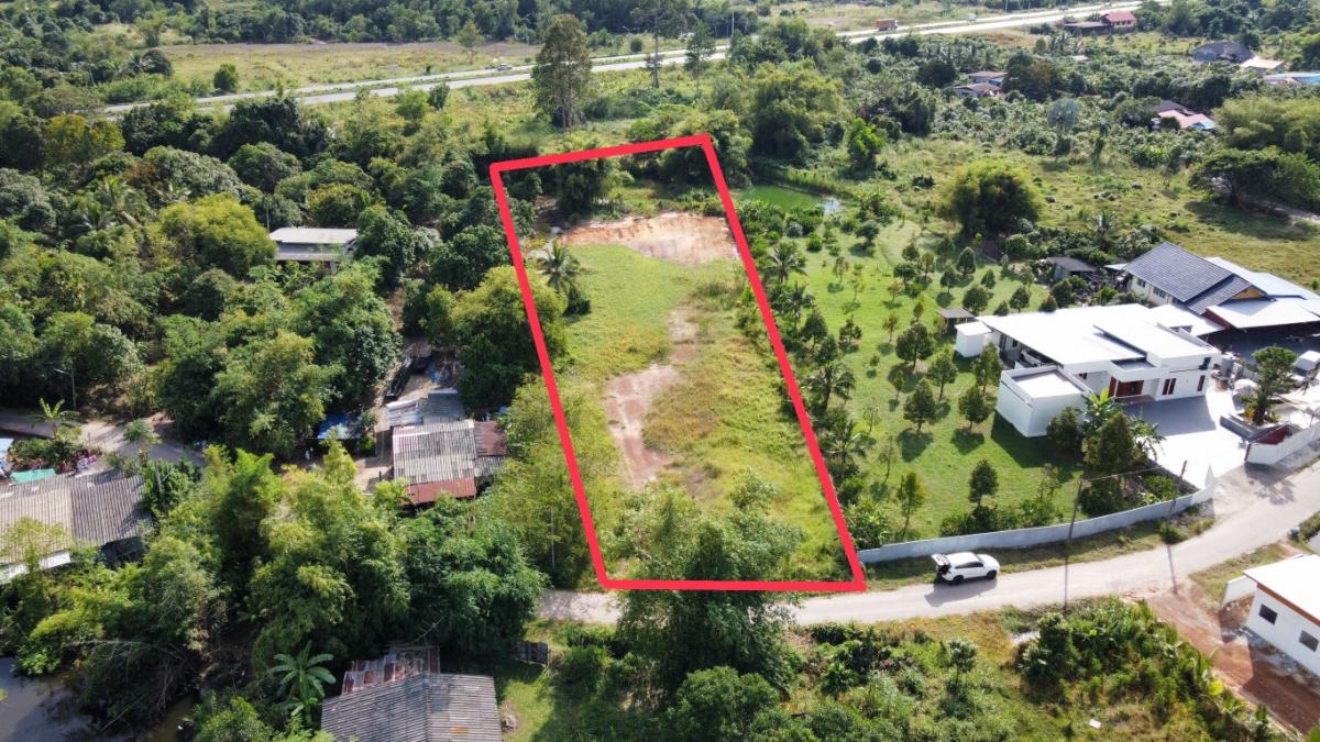 For SaleLandPrachin Buri : Land for sale, 2 rai 61 sq m, entrance to Ban Ko Yai Sao, Ban Phra Subdistrict, Mueang Prachin Buri District