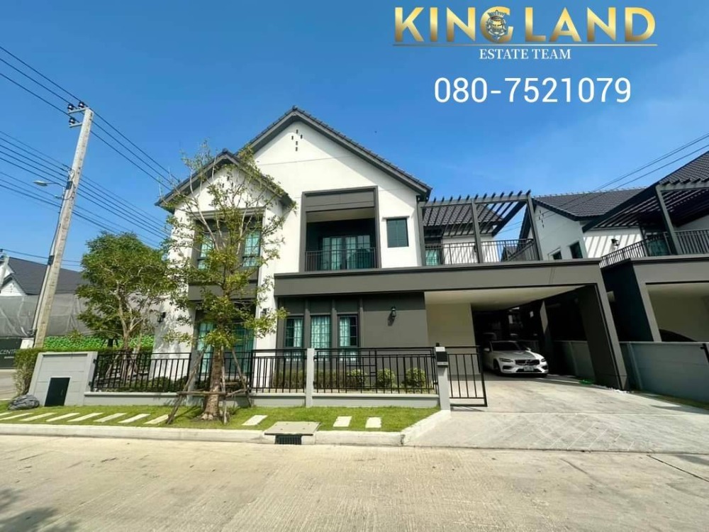 For RentHouseBangna, Bearing, Lasalle : #For rent, 2-storey detached house, luxurious corner house, 4 bedrooms, 5 bathrooms, built-in furniture, ready to move in, Centro Bangna Village, Phase 2, Angelo house model (largest house model), corner house, main road, next to a garden, rental price 17